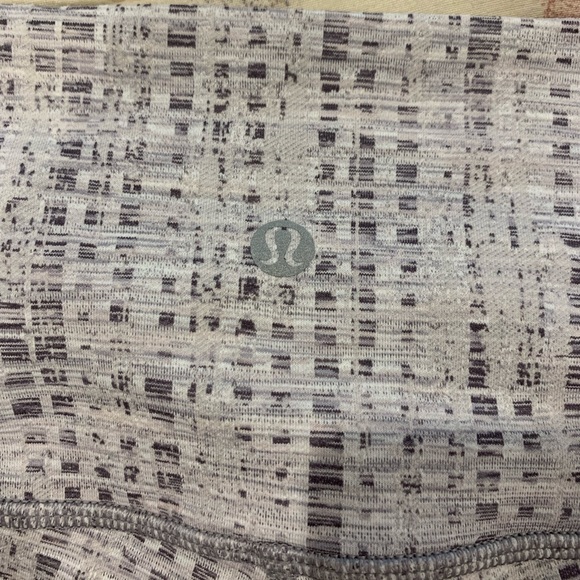 Lululemon leggings - Picture 3 of 4